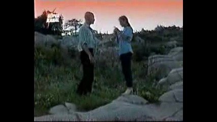 [1995] Ebru Gundes - Sevme Yanarsin