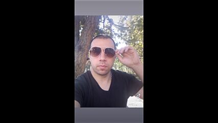 Vid_35200902_195902_718.mp4