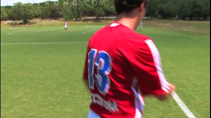 How to Do an Outswinging Corner Kick