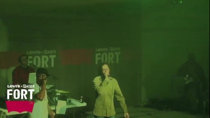 Damian Marley and Nas-welcome to Jam Rock- live at the Levi's Fader Fort