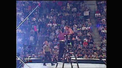 Rob Van Dam vs Jeff Hardy - Summerslam 2001 - Ladders Match for Hardcore Championship