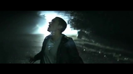 2011* Eminem - Space Bound Мв (justshady.com)