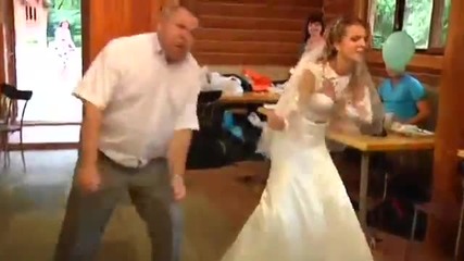 Най - щурият сватбен танц » Баща и дъщеря