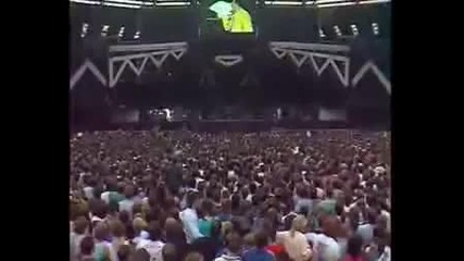 Queen - Under Pressure (live At Wembley Stadium 1986)