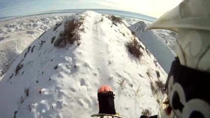 По ръба