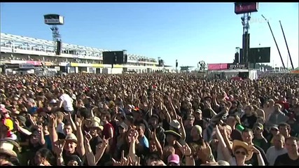 Slash & Myles Kennedy - Nightrain [hd] (rock am Ring 2010)