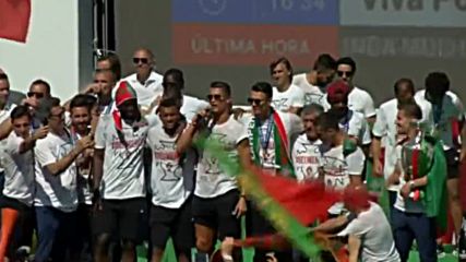 Роналдо благодари на феновете в Лисабон