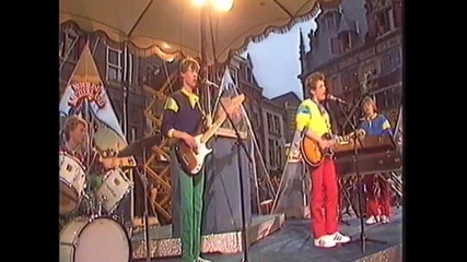The Shorts 1983 Comment Ca Va