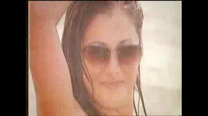 Lucy Pinder - Разказва За Себе Си.flv
