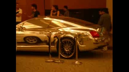 Bentley от бяло злато в Дубай