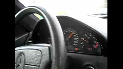 Vijte kak Se Diga 240km/h S mercedes