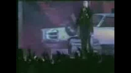 Eminem - Sing For The Moment(нецензориран)