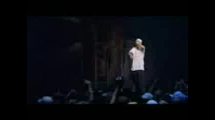 Eminem - Sing For The Moment Vbox7