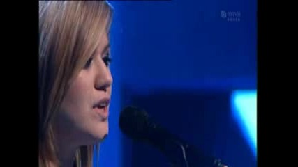 Kelly Clarkson Breakaway Live Acoustic Version Huuma Chestertown, Finland December 2007 