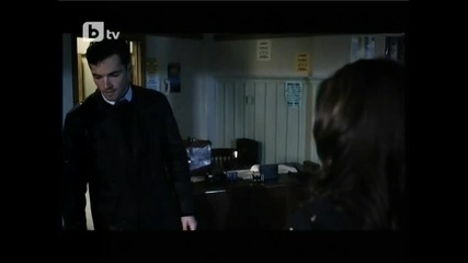 Pretty Little Liars S01e09 (2/4)