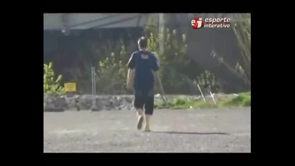 Remi Gaillard предизвиква Ronaldo