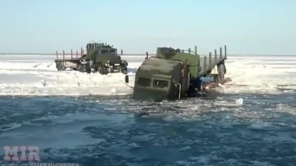 Руските камиони не се нуждаят от мостове, нямат спиране и минават навсякъде!