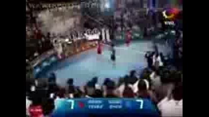 Messi & Tevez Vs Maradona & Enzo