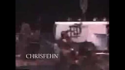 slipknot new abortion camden new jersey 27.07.2001 някаква без сутиен в публиката на slipknot