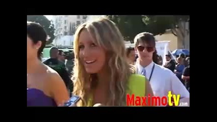 Ashley Tisdale Hot at The 2008 Alma Awards Red Carpet 
