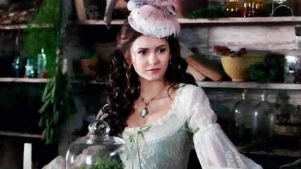 Прекрасна Фотосесия на Нина Добрев - Hd
