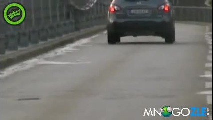 Стиска ли ти да минеш по този мост
