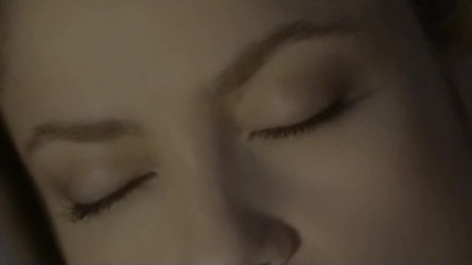 Shakira - She Wolf 2009