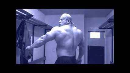 Dennis Wolf off season (140kg)