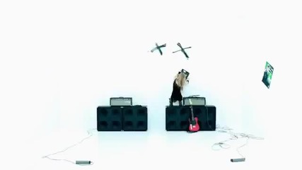 Avril lavigne-smile official video