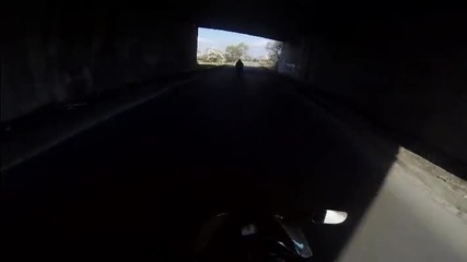 kawasaki zx10r Iliqn vs Ivo r1