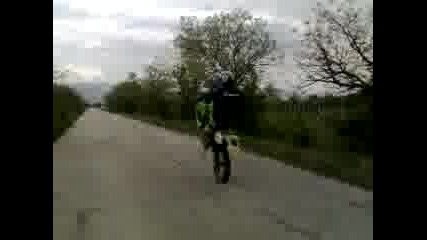 Mir4o Hisar Wheelie