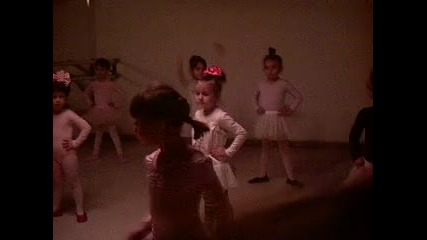 Малки балерини 2010 част 4 