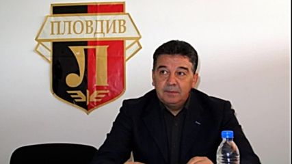 Наско Узунов: Дано да се възползваме от кризата в холандския футбол
