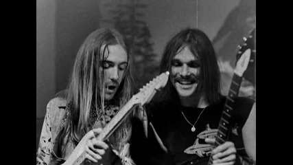 Scorpions - They Need A Million - Live 1976