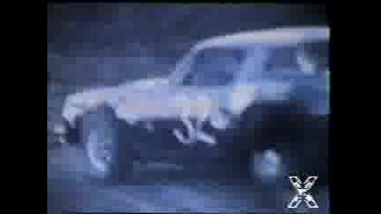 Primus - Jerry Was A Race Car Driver