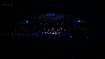N E W! Страхотно! Lady Gaga - Telephone & Poker Face ( Live at Radio 1 Big Weekend) H Q