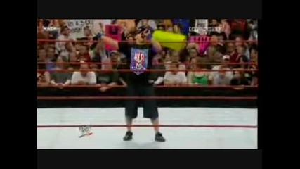 Miz се подиграва с Cena 