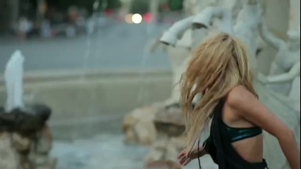 Shakira - Loca (spanish Version) ft. El Cata