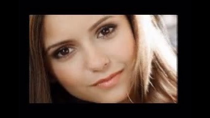 Nina Dobrev