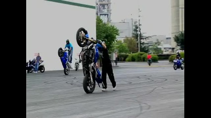 Motorcycle Stunts quot;crazy In Seattle quot; Chapter 3 Tri 