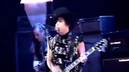 Prince and 3rdeyegirl - Screwdriver ( live at Paradiso august 2013)