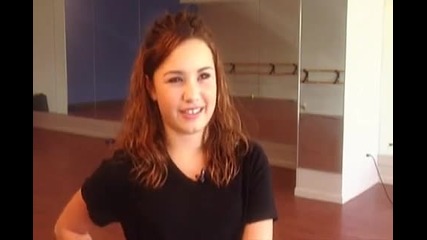 Превод! Първото интервю на малката Деми / Demi Lovato First Interview Ever!!!