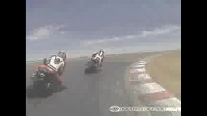 Aprilia Rsv1000r vs. Ducati 1098s - Sportbike Shootout