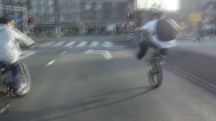 По улиците на Амстердам - Khalid stunting
