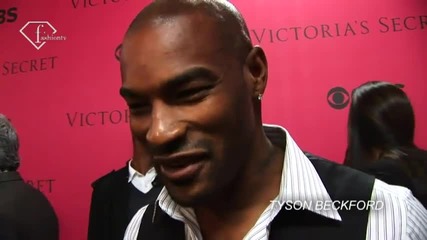 fashiontv Ftv.com - Victorias Secret Pink Carpet, N.y. 2010 