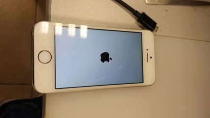 Night shift в новата операционна систем iOS 9.3 или защо дисплеят ми стана по-жълт след ъпдейта