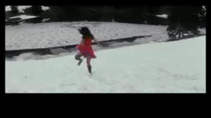 Bollywood At Its Best - Snow Moments