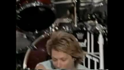 Bon Jovi Livin On A Prayer Live Nfl Kickoff Times Square, New York September 2002 