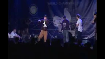 Beatbox Battle World Champs 2012 - Ball Zee Vs Skiller