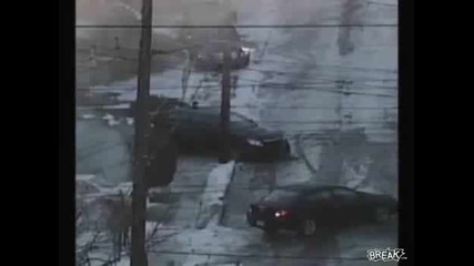 Carmageddon On An Icy Hill video 
